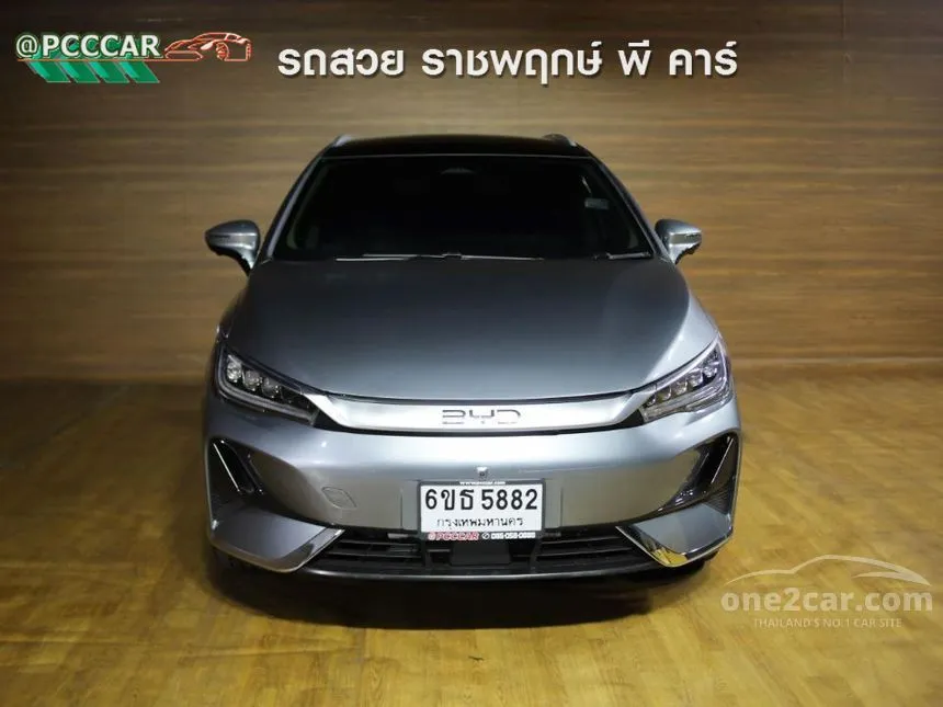 2025 BYD M6 Extended Wagon