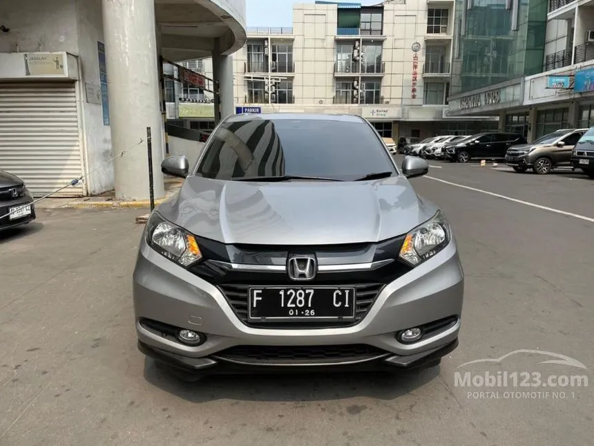 Jual Mobil Honda HR