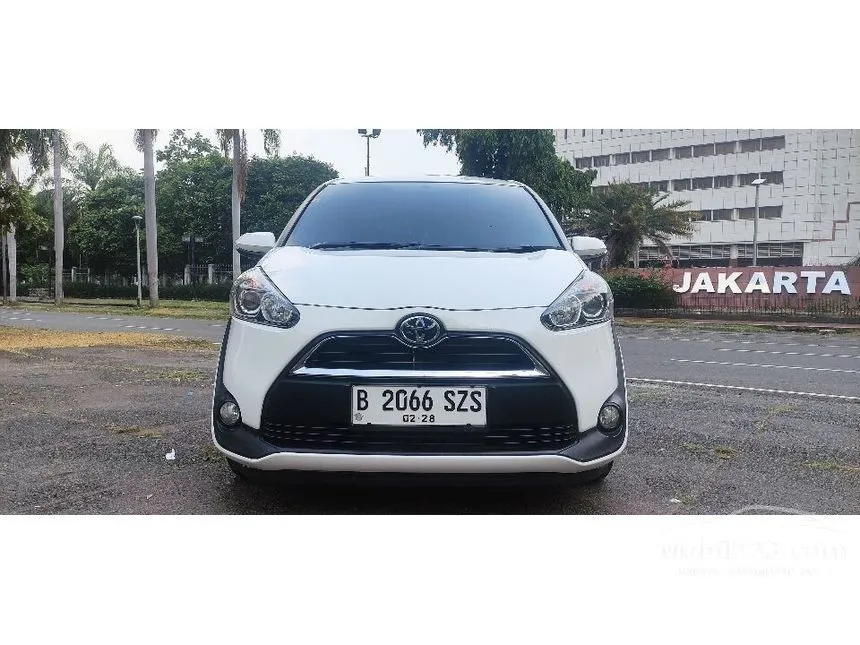 Jual Mobil Toyota Sienta 2017 V 1.5 di DKI Jakarta Automatic MPV Putih Rp 175.000.000