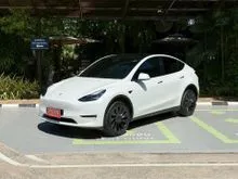 2023 TESLA Model Y 0.0 Performance 4WD SUV
