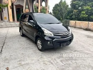2012 Daihatsu Xenia 1.0 M MPV