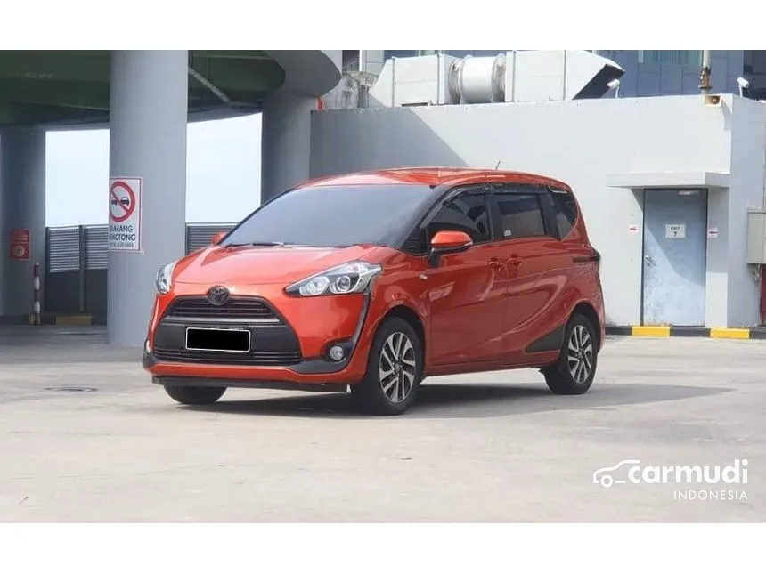 2016 Toyota Sienta V MPV