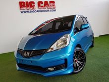 2013 Honda Jazz 1.5 (ปี 08-14) SV Hatchback AT
