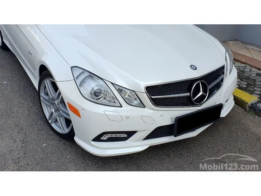 2011 Mercedes-Benz E250 AMG CGI Coupe