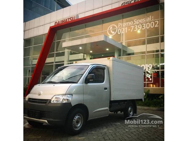 Daihatsu Gran Max BOX Mobil baru dijual di Indonesia 