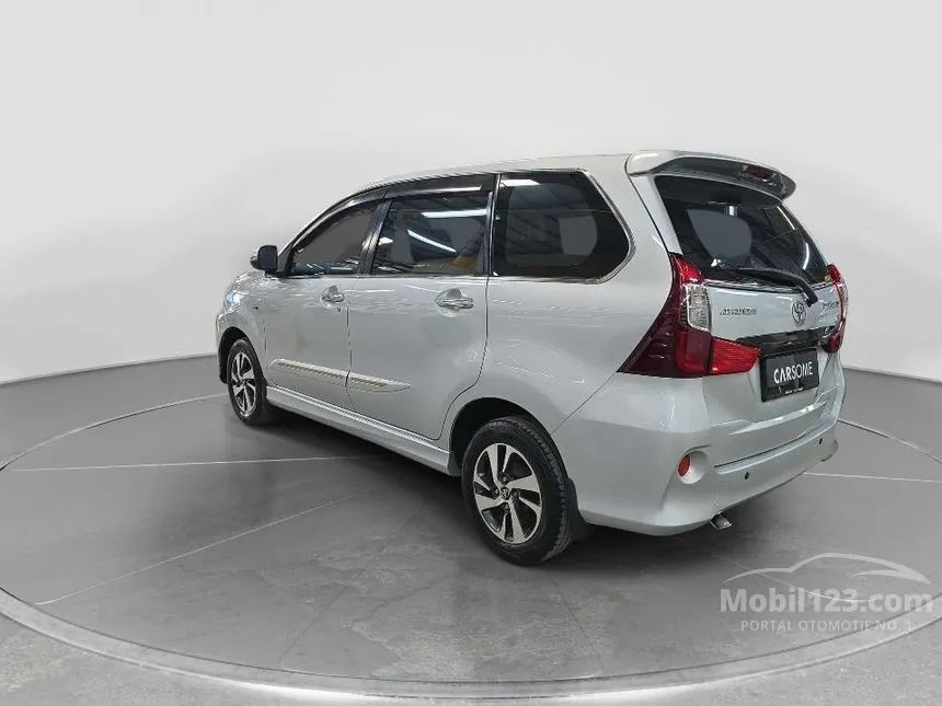2015 Toyota Avanza Veloz MPV
