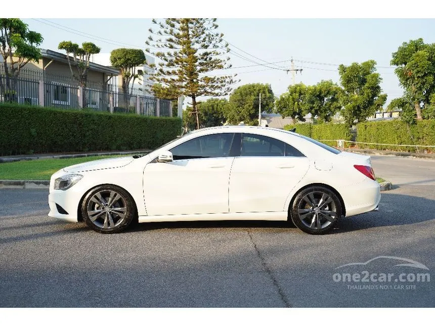 2017 Mercedes-Benz CLA200 Urban Sedan
