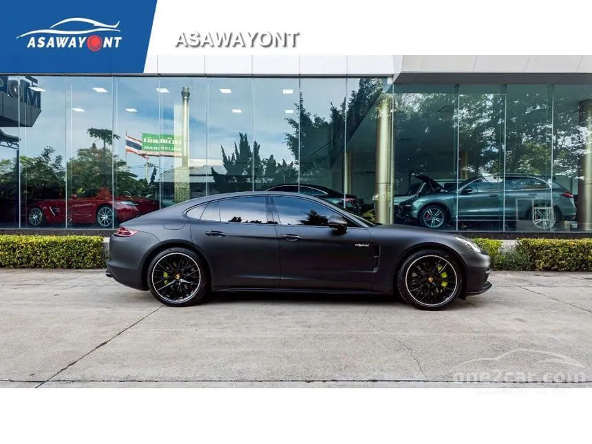 2018 Porsche PANAMERA 4 E-Hybrid Sedan