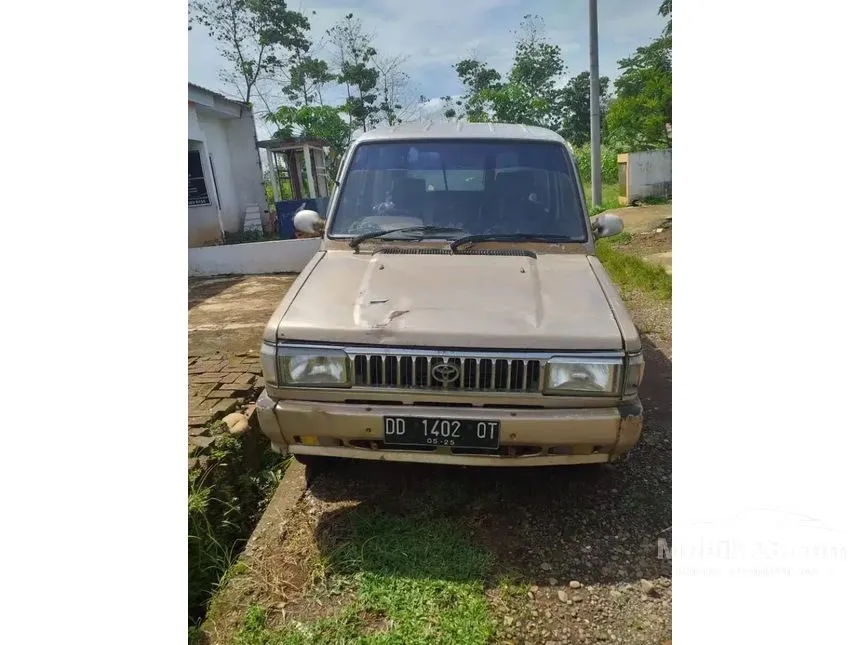 Jual Mobil Toyota Kijang 1990 1.5 di Sulawesi Selatan Manual MPV Minivans Coklat Rp 17.000.000