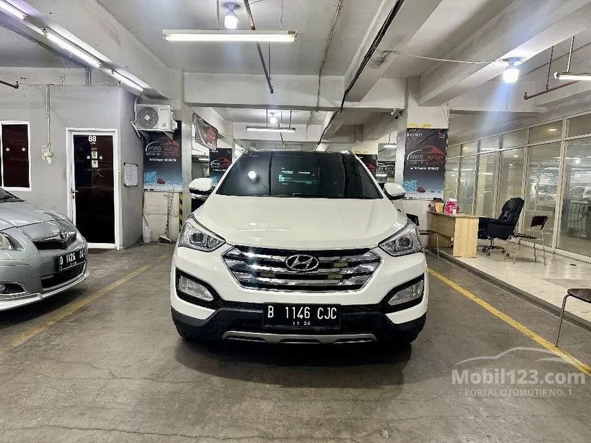 Jual Mobil Hyundai Santa Fe 2014 CRDi 2.2 di DKI Jakarta Automatic SUV Putih Rp 225.000.000