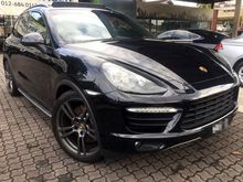 2011 Porsche Cayenne 4.8 Turbo #P/ROOF #BOSE #NEGO TILL LET GO
