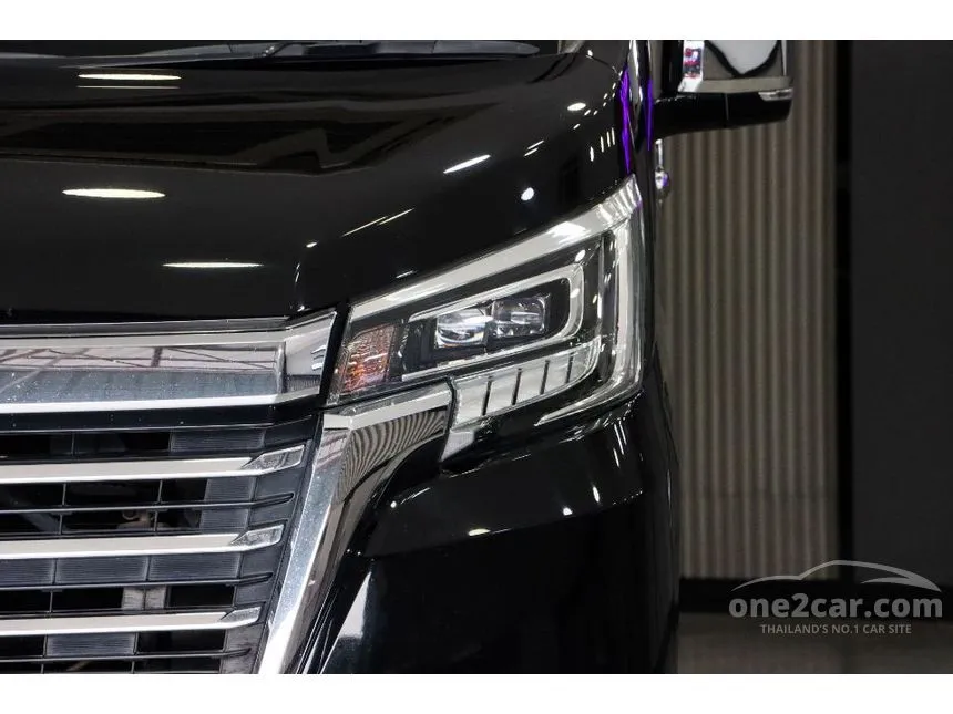 2020 Toyota Majesty Grande Van