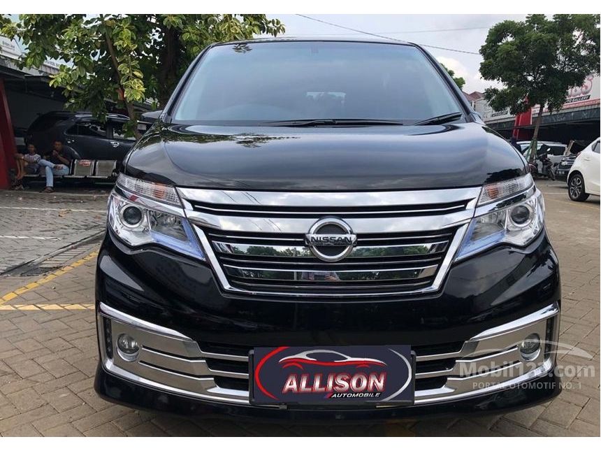 Nissan serena 2017