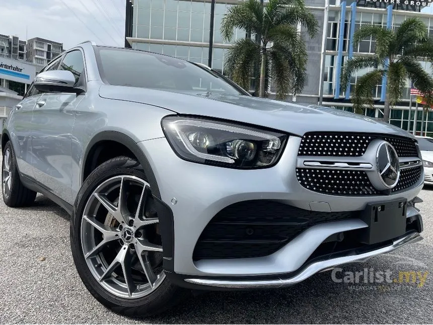 2021 Mercedes-Benz GLC300 4MATIC AMG Line SUV