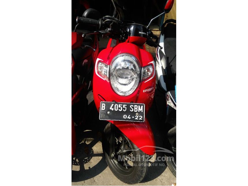 Honda Scoopy 2017