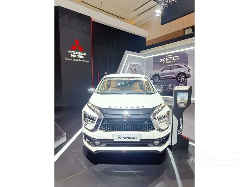 Jual Mobil Mitsubishi Xpander 2024 Ultimate 1.5 di Jawa Barat Automatic MPV Putih Rp 256.950.000