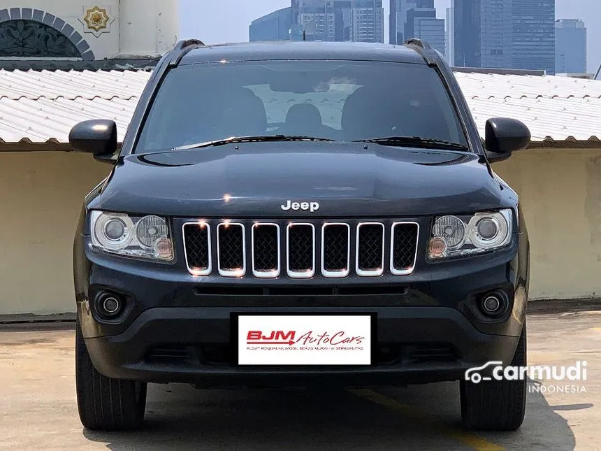 Jual Mobil Jeep Compass 2012 Limited 2.4 di DKI Jakarta Automatic SUV Hitam Rp 198.000.000