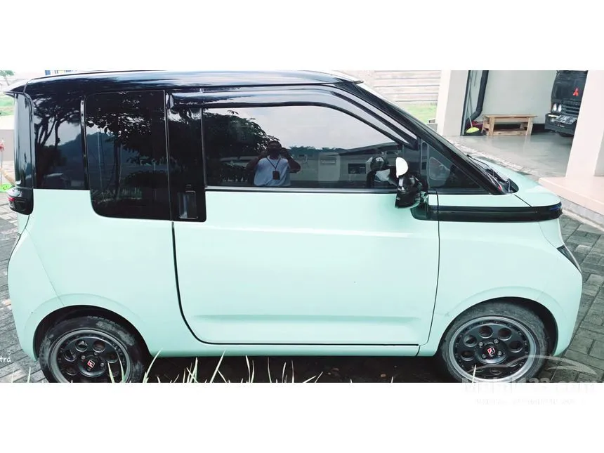 2022 Wuling Air EV Long Range Hatchback