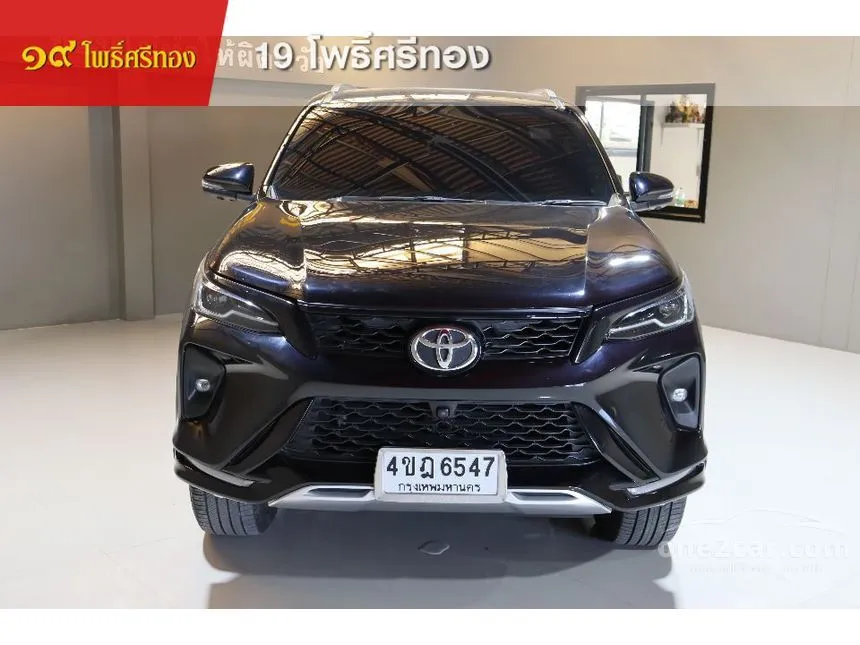 2023 Toyota FORTUNER Leader V SUV