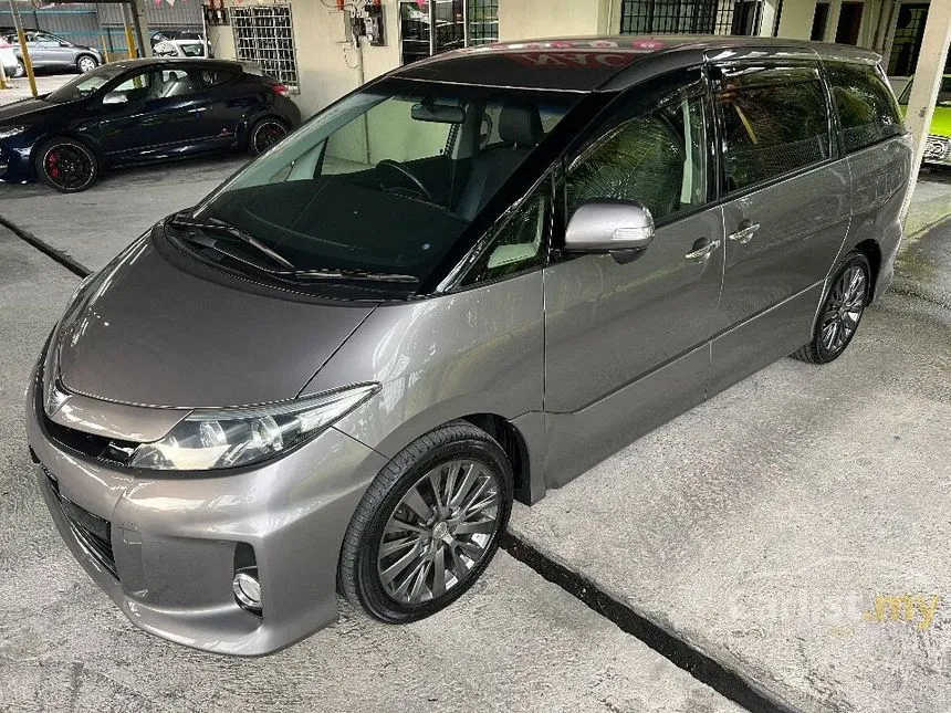 2013 Toyota Estima Aeras MPV