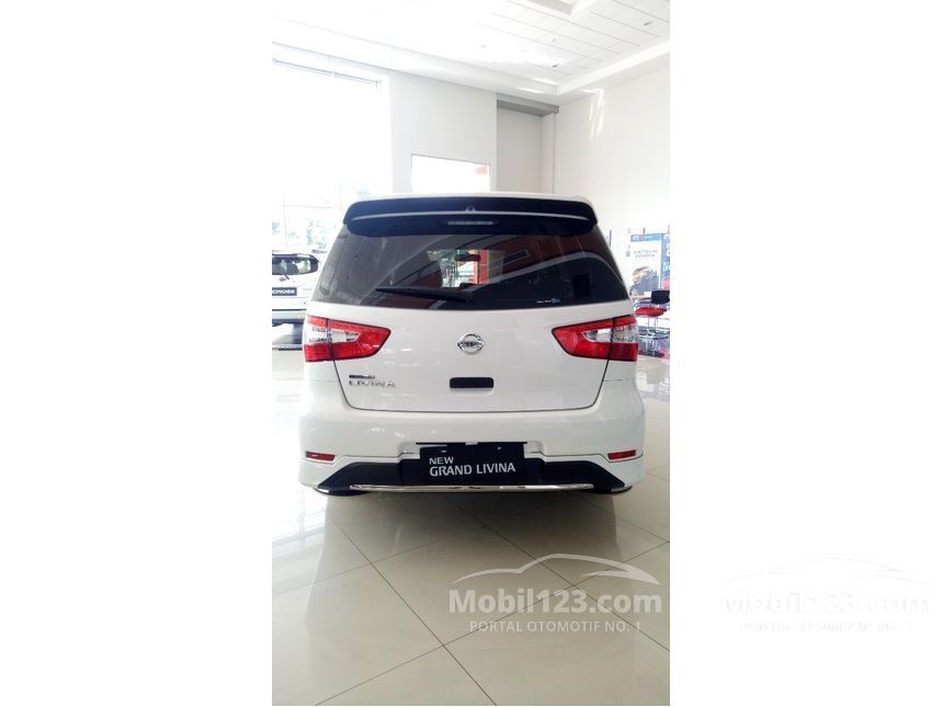 Jual Mobil Nissan Grand Livina 2018 SV 1.5 di Jawa Tengah 