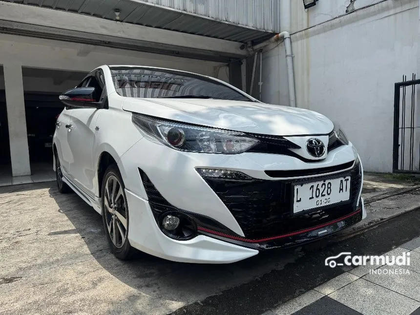 Jual Mobil Toyota Yaris 2019 TRD Sportivo 1.5 di Jawa Timur Automatic Hatchback Putih Rp 215.000.000