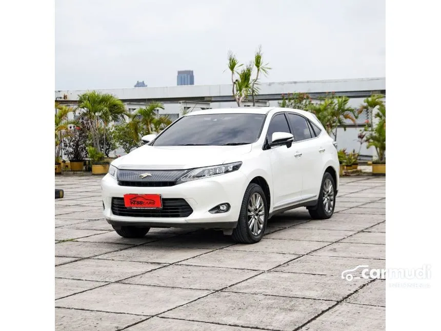 2014 Toyota Harrier SUV
