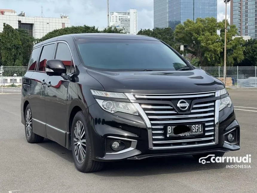 2014 Nissan Elgrand Highway Star MPV