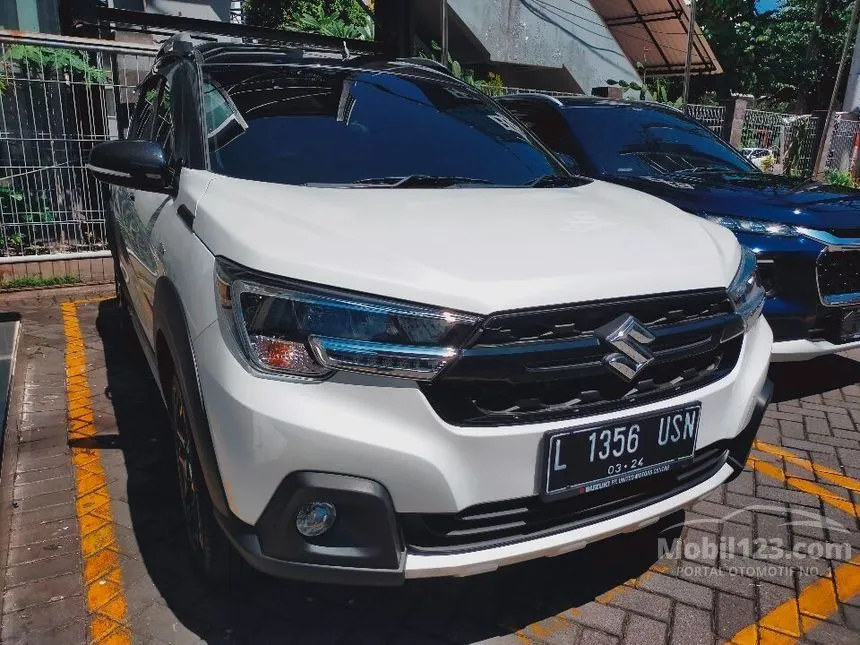 Jual Mobil Suzuki XL7 2024 ALPHA Hybrid 1.5 di Jawa Timur Automatic Wagon Putih Rp 220.000.000