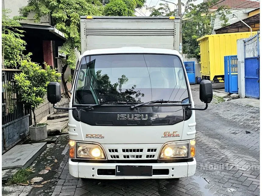 Jual Mobil Isuzu Elf 2017 4.6 di Jawa Timur Manual Trucks Putih Rp 193.000.000