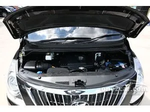 2018 Hyundai H-1 2.5 Deluxe Van
