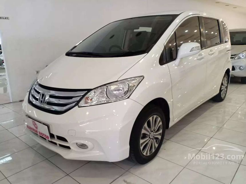 Jual Mobil  Honda  Freed  2021 E 1 5 di Jawa Barat Automatic 