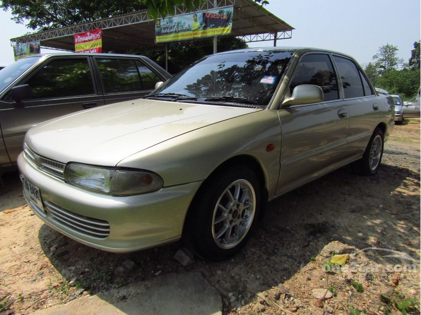 Mitsubishi lancer gl