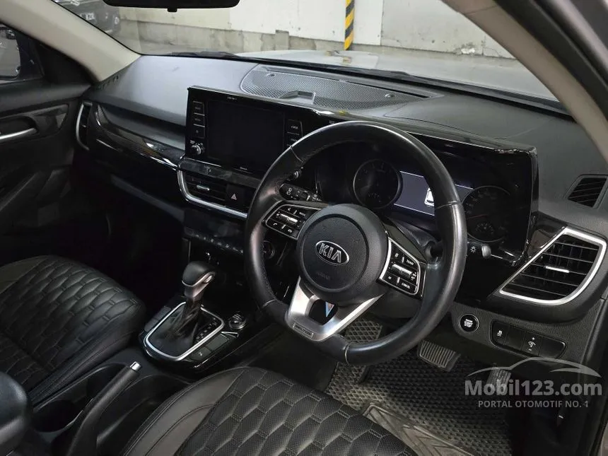 2021 KIA Seltos EX+ SUV