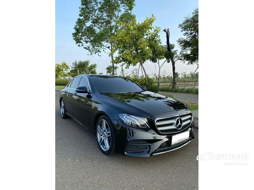 2017 Mercedes-Benz E300 AMG Line Sedan