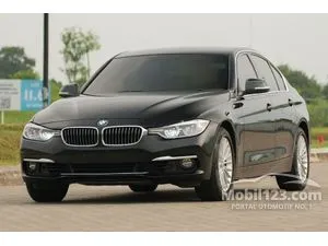2018 BMW 320i 2.0 Luxury Sedan
