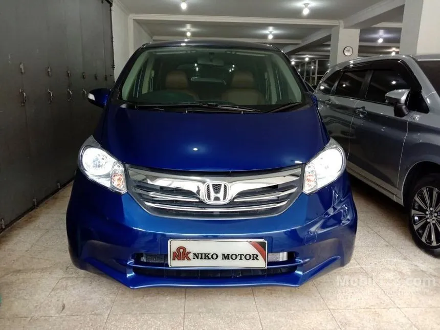Jual Mobil Honda Freed 2013 S 1.5 di Jawa Barat Automatic MPV Biru Rp 142.500.000