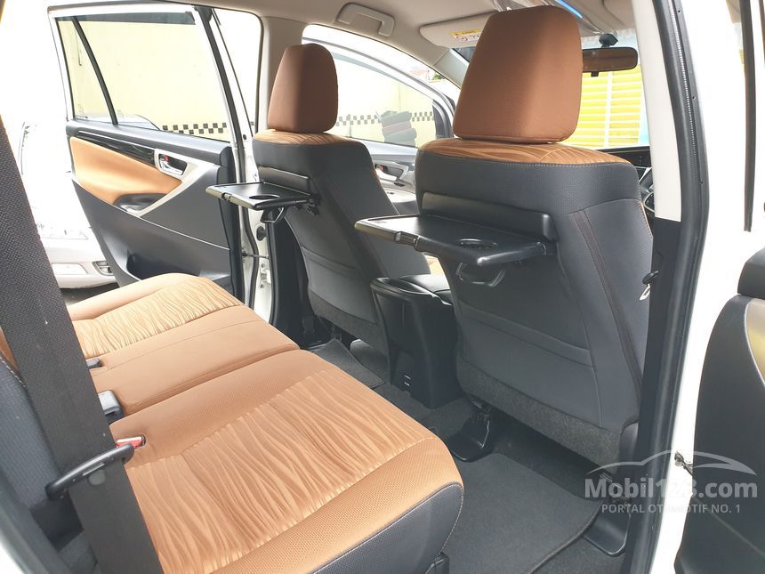 Jual Mobil  Toyota Kijang Innova  2021 V 2 0 di Jawa  Tengah  