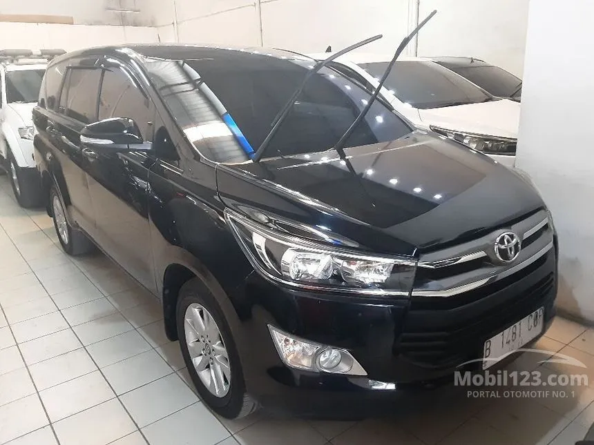 Jual Mobil Toyota Kijang Innova 2017 G 2.4 di Banten Automatic MPV Hitam Rp 280.000.000