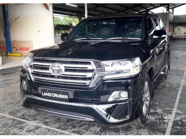 Toyota Land Cruiser VX-R Mobil Bekas Baru dijual di 