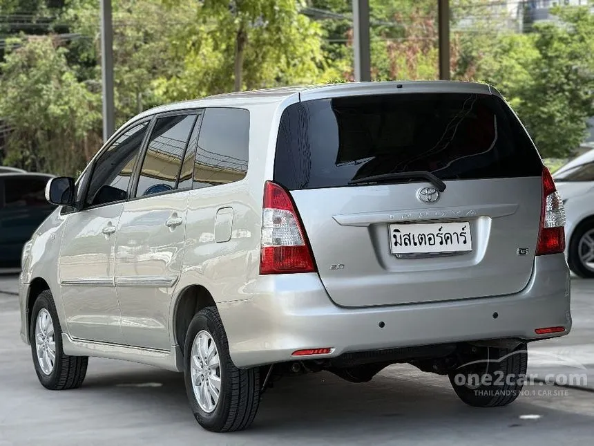 2014 Toyota INNOVA G Wagon
