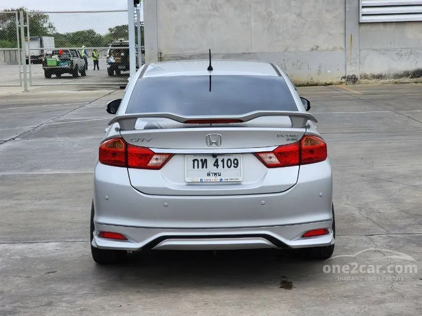 2015 Honda City V CNG Sedan