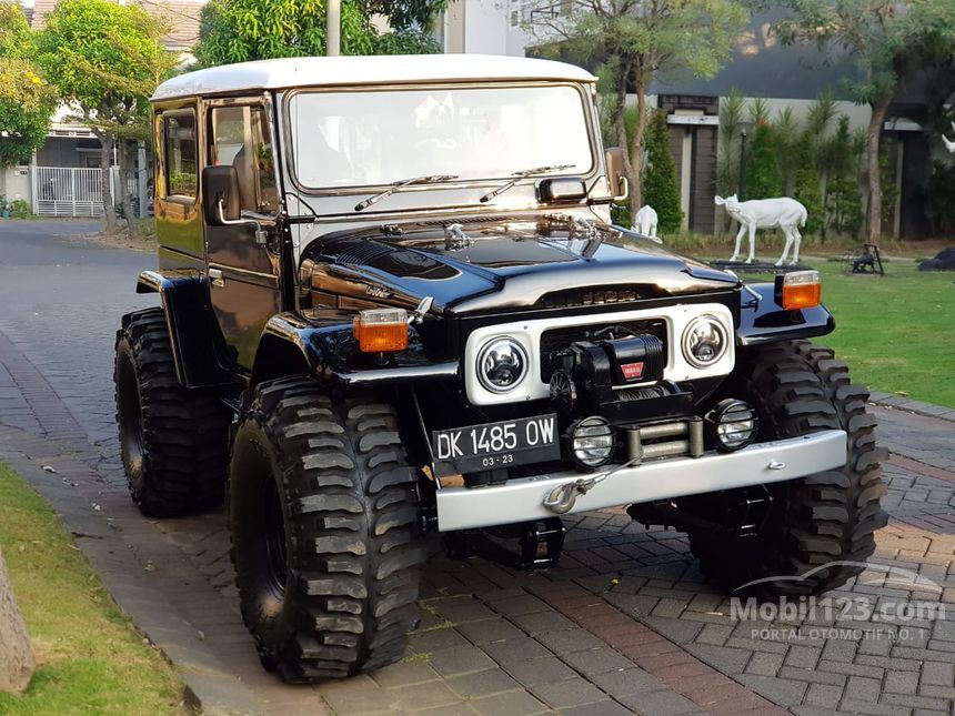 Jual Mobil  Toyota  Land Cruiser 1978 Hardtop  4 2 4 2 di 