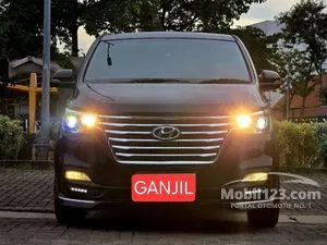 2021 Hyundai H-1 2.5 Royale Limited MPV