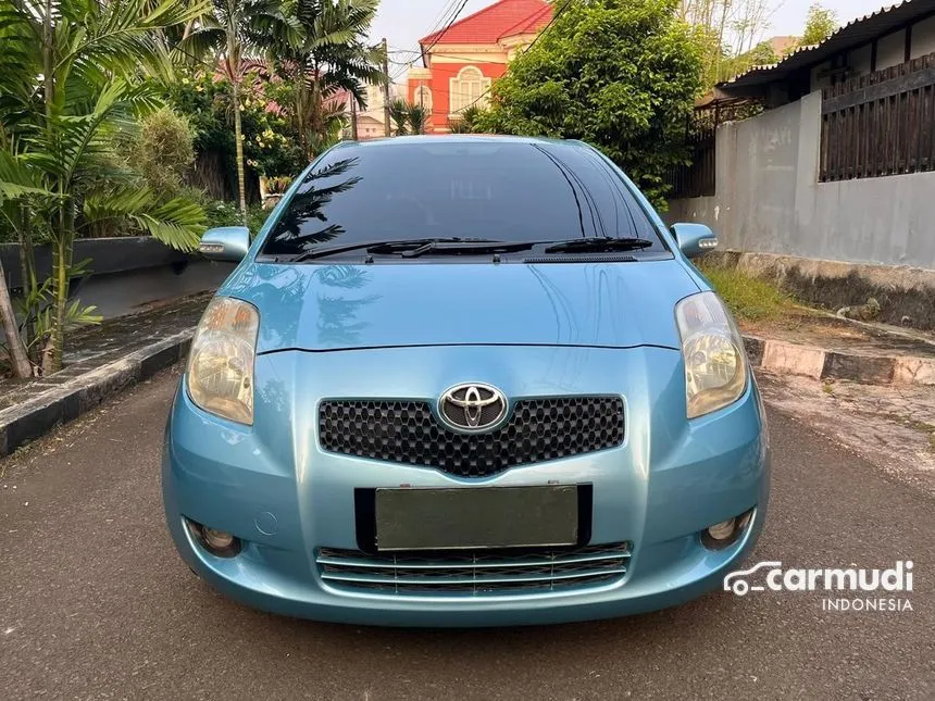 2008 Toyota Yaris E Hatchback