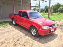 2000 Mitsubishi Strada 2.5 MEGA CAB GL Pickup MT