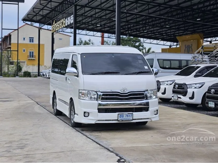 2018 Toyota VENTURY V Van