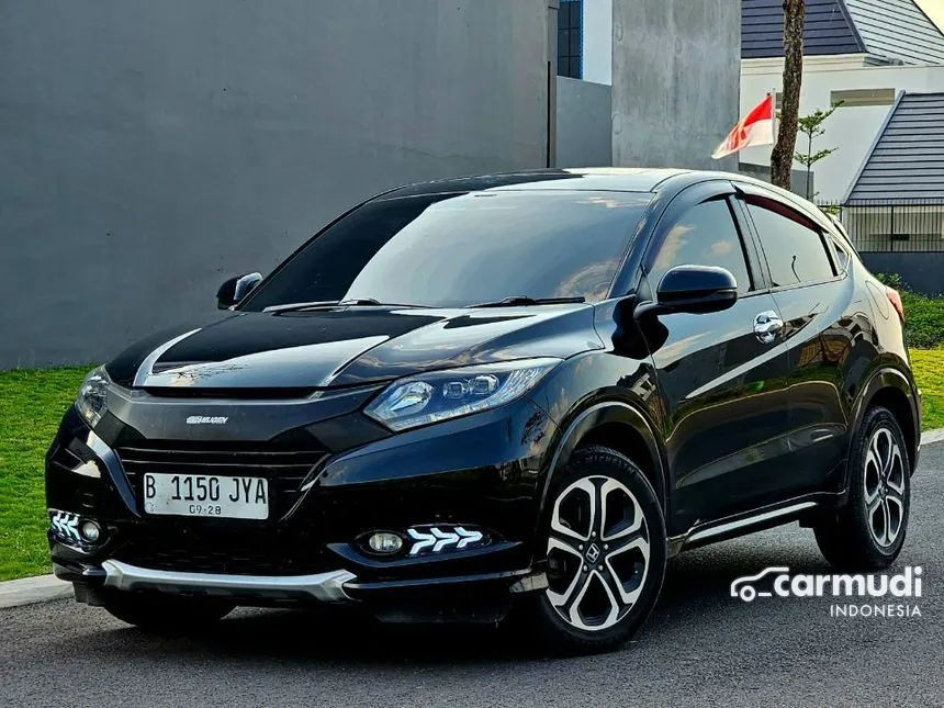 Jual Mobil Honda HR