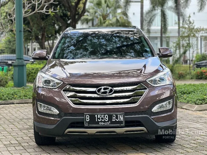 Jual Mobil Hyundai Santa Fe 2015 Dspec CRDi 2.2 di DKI Jakarta Automatic SUV Coklat Rp 245.000.000