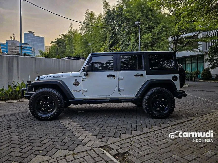 2013 Jeep Wrangler Rubicon SUV